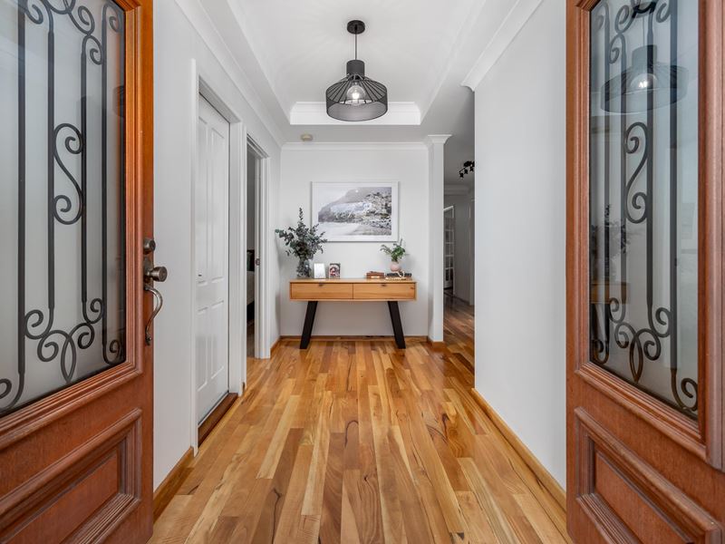 23 Britza Avenue, Roelands WA 6226