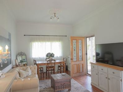 64 Warren Road, Nannup WA 6275