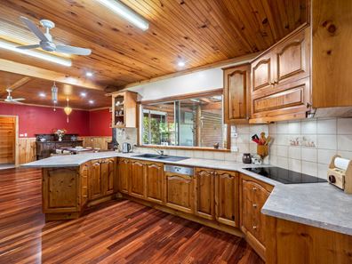 59 Guppy Street, Pemberton WA 6260