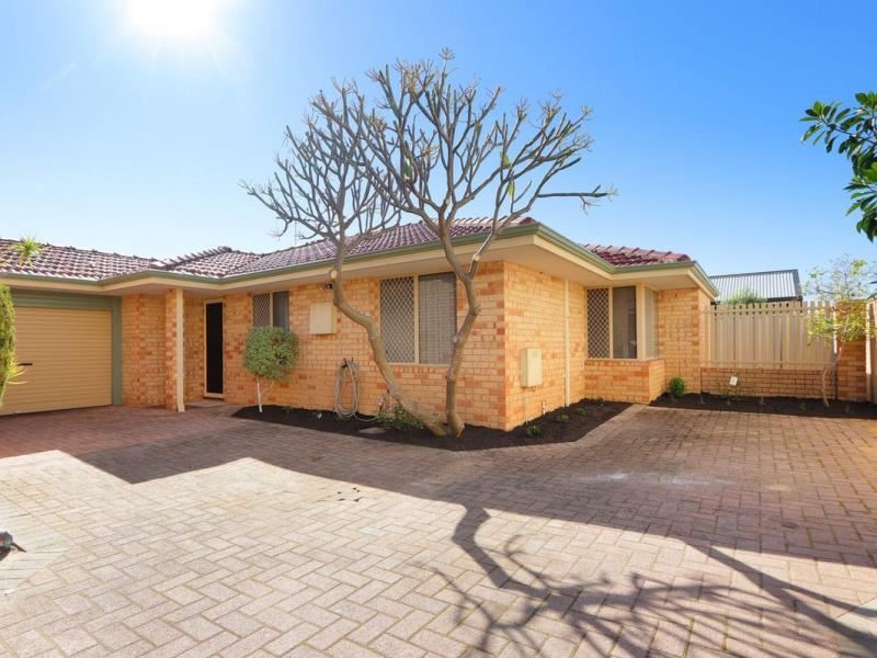 4/6 Wooramel Way, Nollamara WA 6061