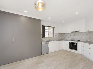 4/6 Wooramel Way, Nollamara WA 6061