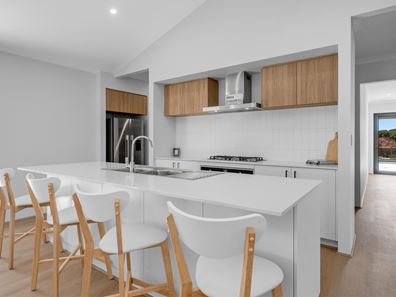 16 Warlander View, Forrestdale WA 6112