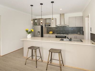 16 Cabot Close, Dunsborough WA 6281