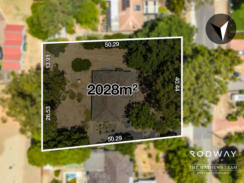 121 Derry Ave, Mount Nasura WA 6112