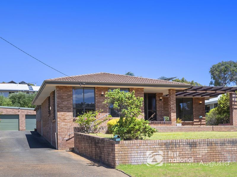 94 Victoria Parade, Augusta WA 6290