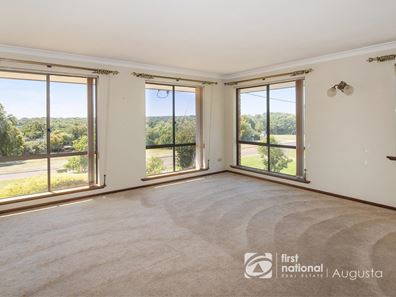 94 Victoria Parade, Augusta WA 6290