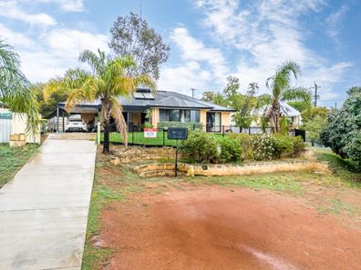 8 Freind Place, Northam WA 6401