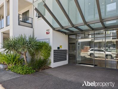 1/1 Stockton Bend, Cockburn Central WA 6164