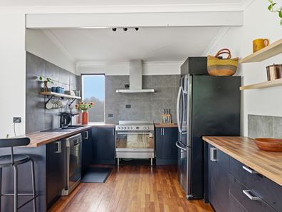 13 Carey Street, Bridgetown WA 6255