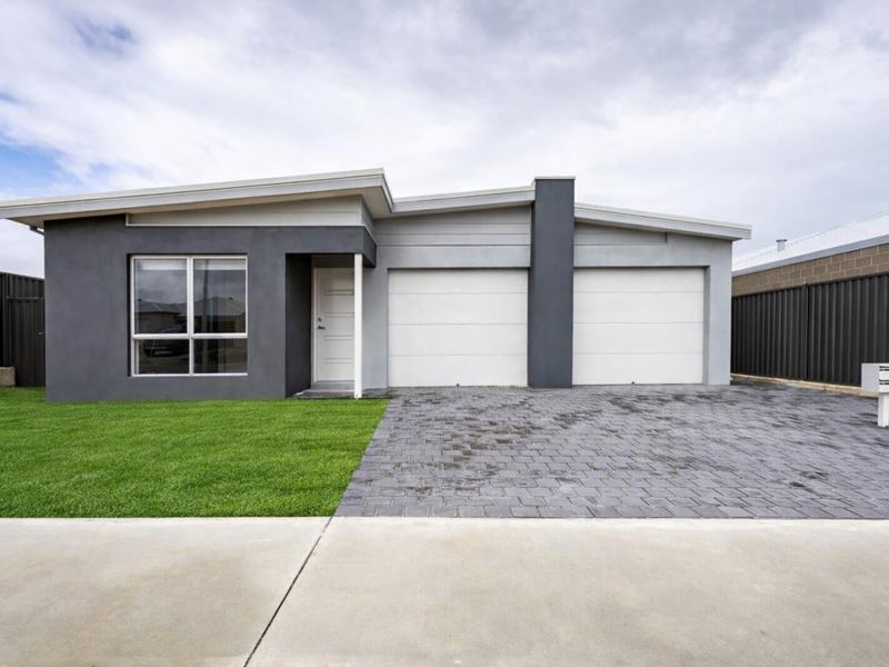 31 Whimbrel Grove, Eglinton WA 6034