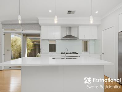 70 Windermere Boulevard, Aveley WA 6069
