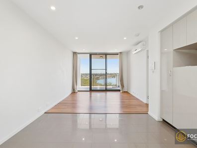 136/1 Rowe Avenue, Rivervale WA 6103