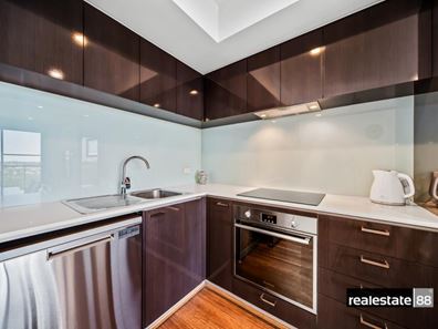 120/1 Rowe Avenue, Rivervale WA 6103
