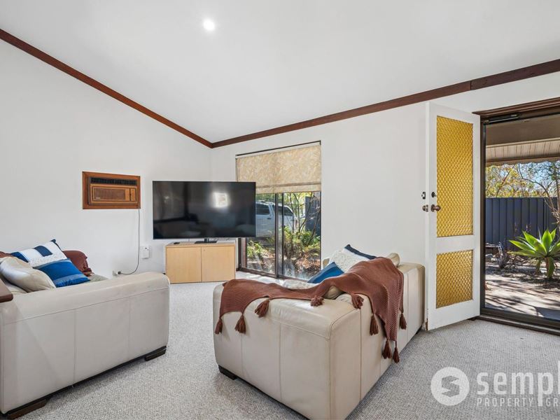 8 Gama Court, Parkwood