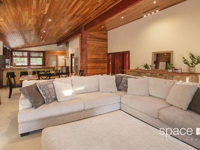 14 Coppin Grove, Redgate WA 6286