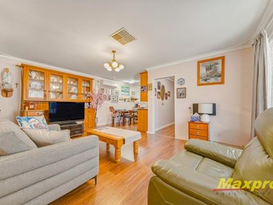 14 Fleetwood Road, Lynwood WA 6147