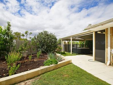 4A Cox Place, Craigie WA 6025