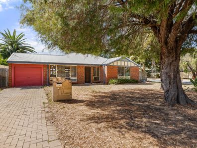 99 Woodbridge Drive, Cooloongup WA 6168