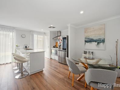 78 Doryanthes Avenue, Piara Waters WA 6112