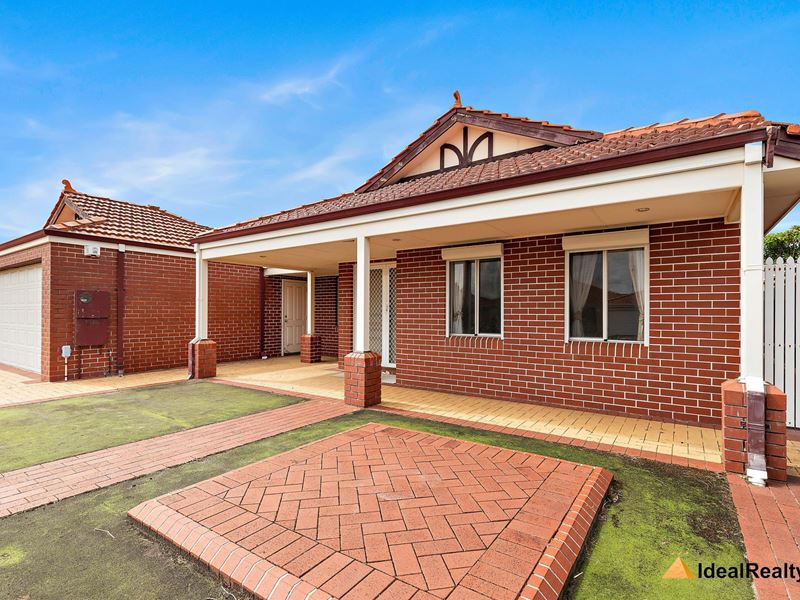 4 Satinwood Court, Thornlie WA 6108