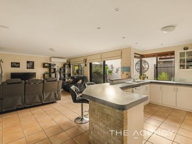 11 Trieste Avenue, Ellenbrook WA 6069