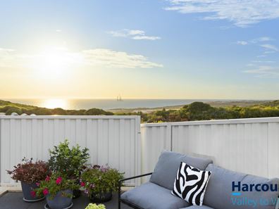 40 Barquentine Avenue, Jindalee WA 6036