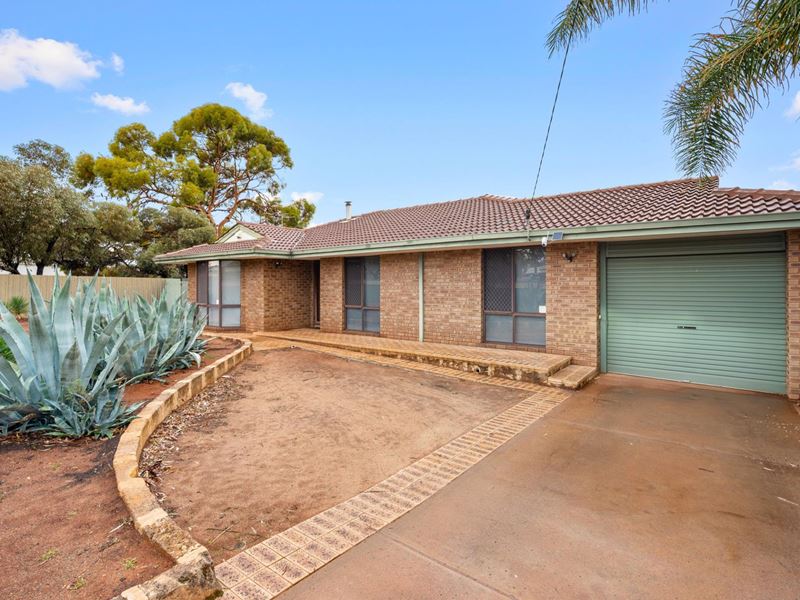 21 Nankiville Road, Hannans WA 6430