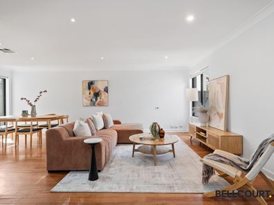 4A Parklands Square, Riverton WA 6148