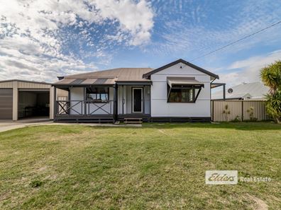 15 Tipping  Street, Carey Park WA 6230