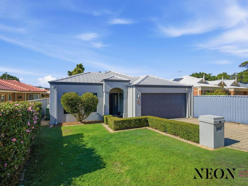 6 Williams Road, Melville WA 6156