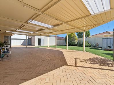 9 Gardenia Terrace, Dianella WA 6059