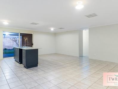 18 Eaton Way, Baldivis WA 6171