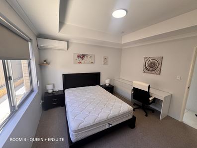 Room Only/22 Hollyford Parade, Butler WA 6036