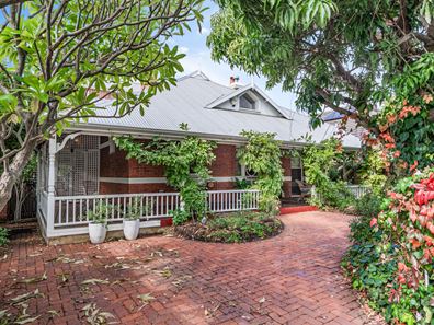 130 St Leonards Avenue, West Leederville WA 6007