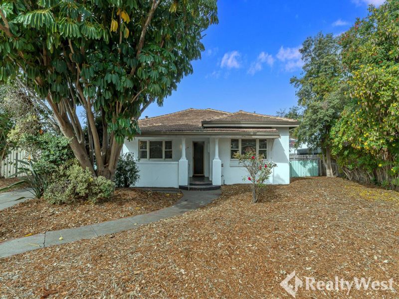 374 Kew Street, Cloverdale WA 6105
