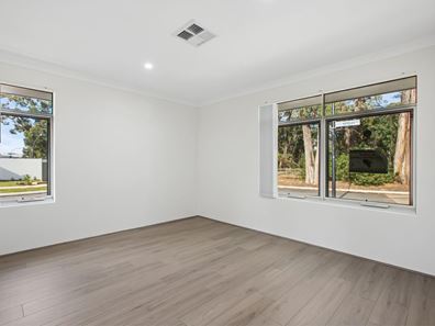 65 Yateley Way , Wellard WA 6170