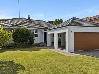 25 Braunton Street, Bicton WA 6157