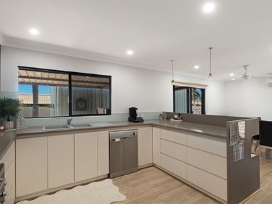 16 Andover Way, Bulgarra WA 6714
