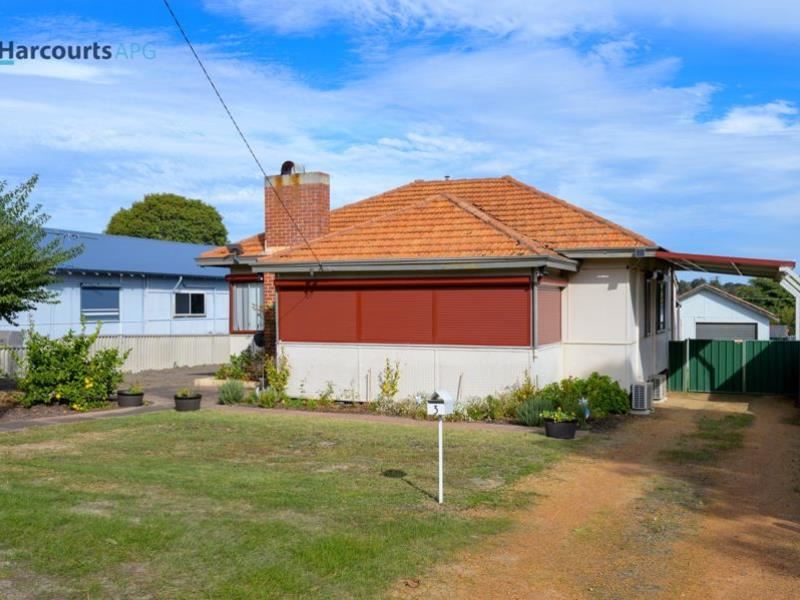 3 Doyle Street, Collie