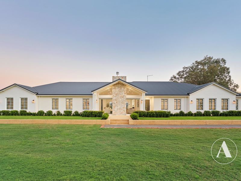 7 Winx Avenue, Darling Downs WA 6122