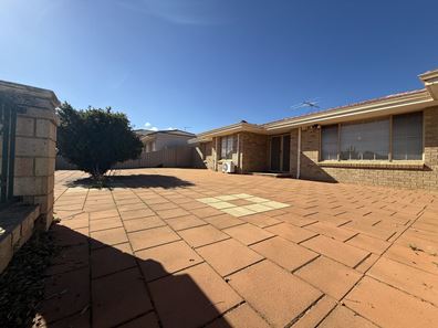 41 ROSEWOOD CRESCENT, Dianella WA 6059