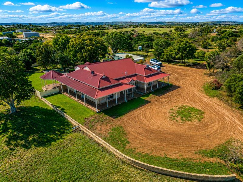 475 Hall Road, Waggrakine WA 6530