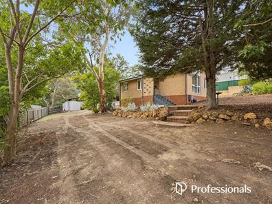 74 Coral Road, Kalamunda WA 6076