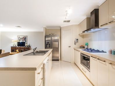 33 Bristlebird Approach, Baldivis WA 6171