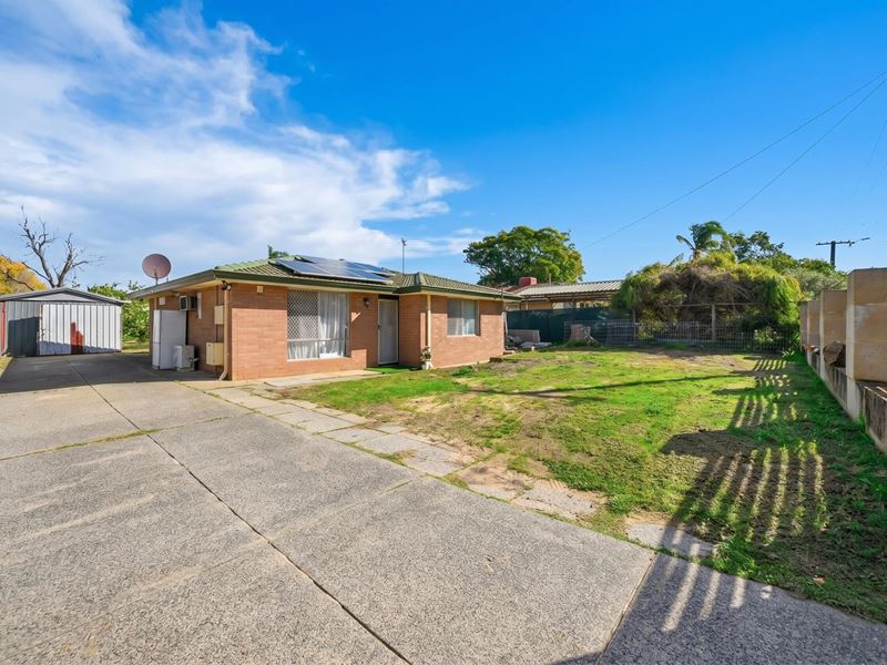 37 Ranmere Way, Langford WA 6147