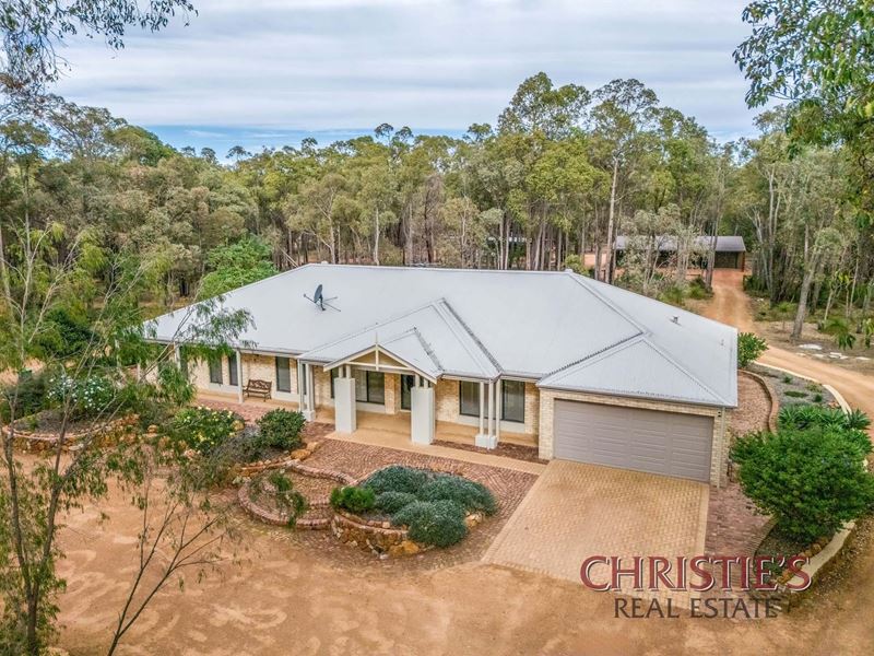 665 Stoneleigh Road, Sawyers Valley
