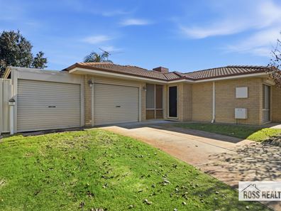 2A Cocos Grove, Kiara WA 6054