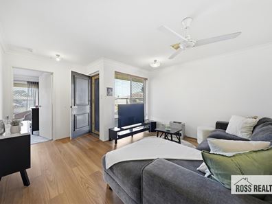 2A Cocos Grove, Kiara WA 6054