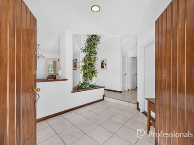 6 Ballart Way, Dianella WA 6059