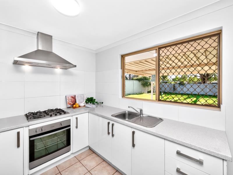 8 Fysh Place, Huntingdale WA 6110